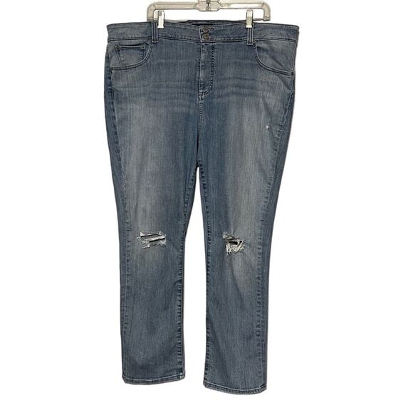 Lucky Brand Jeans Woman’s Size 20W Emma Straight Medium Wash Distressed Stretch - Picture 1 of 11